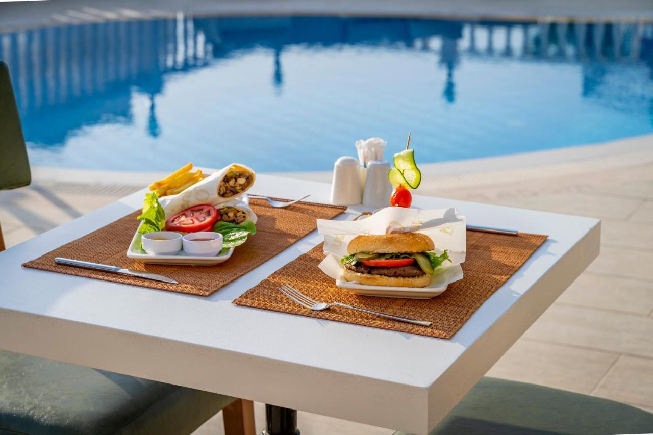 Queen Boutique Hotel Bitez Luaran gambar
